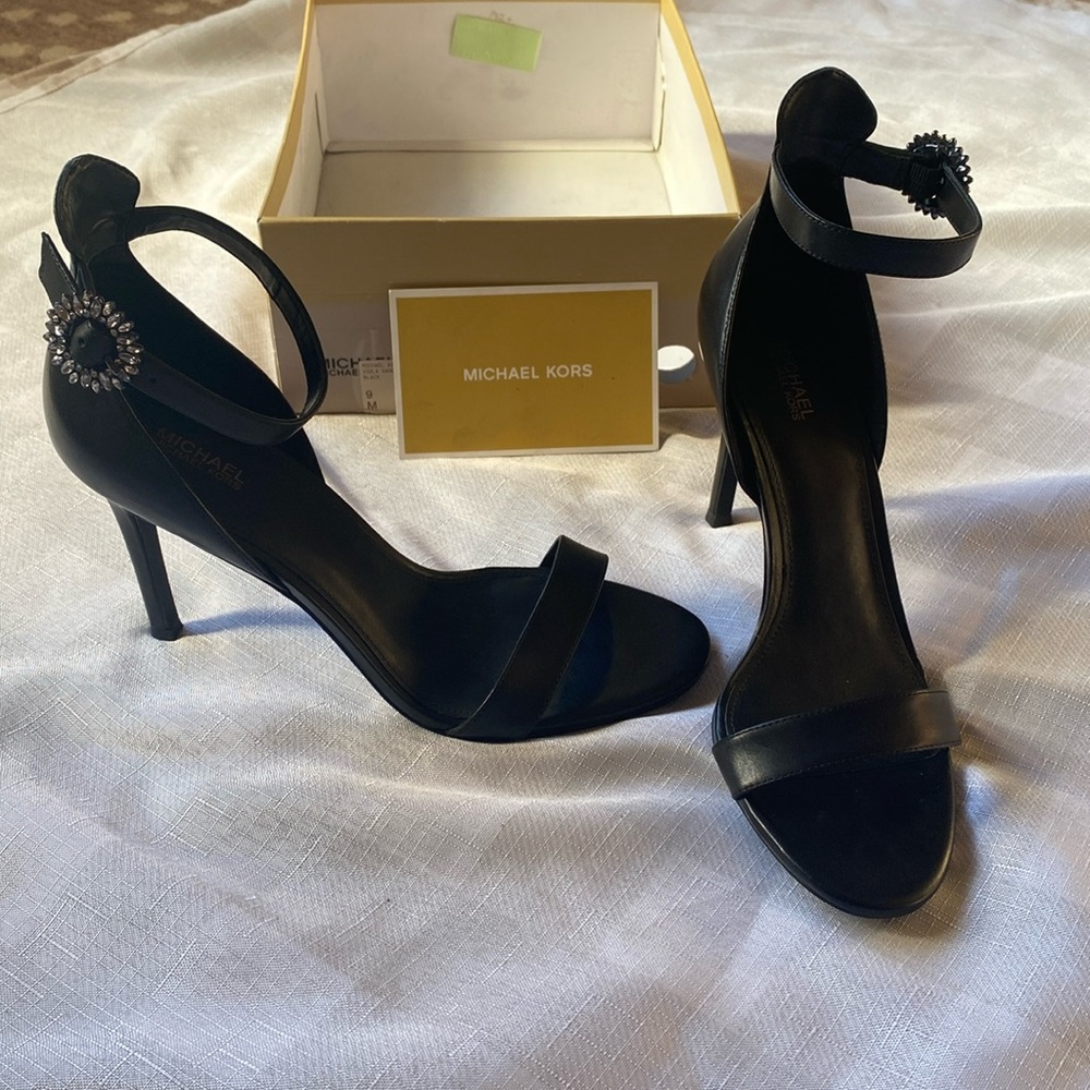 Michael Kors Leather Viola Sandal